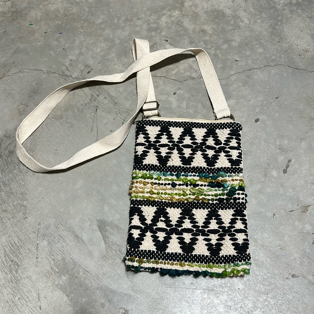 Sweater / Canvas‎ crossbody bag / LL-15